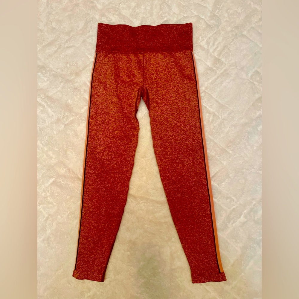 The Upside Sierra Striped Seamless Leggings Womens‎ Medium Anthropology